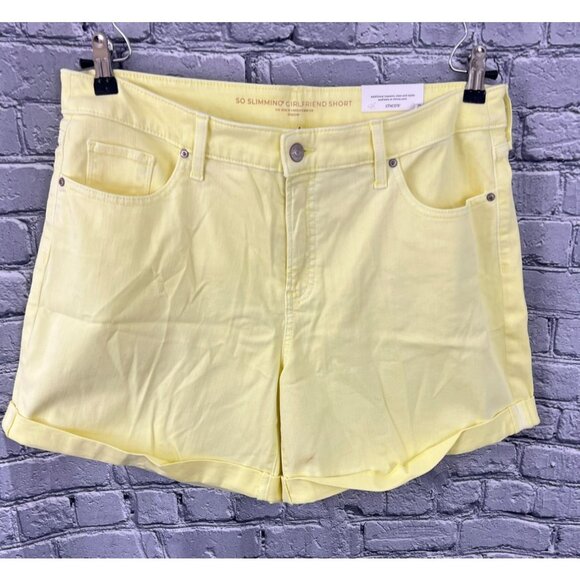 Chico's Pants - Chico's So Slimming Girlfriend Short Bright Yellow Size 2.5 US 14 Rolled Cuff